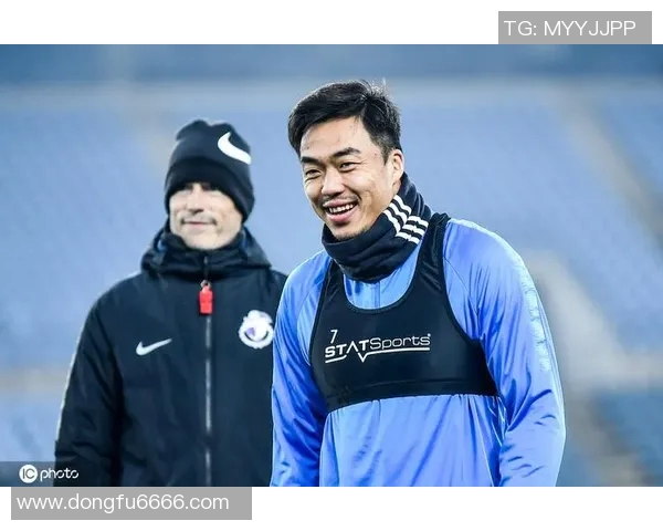 退役足球明星畅谈职业生涯与未来发展之路的深度访谈视频 退役足球明星畅谈职业生涯与未来发展之路的深度访谈视频